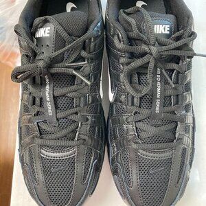 Brand New Nike Bowerman Series running shoe size 10
